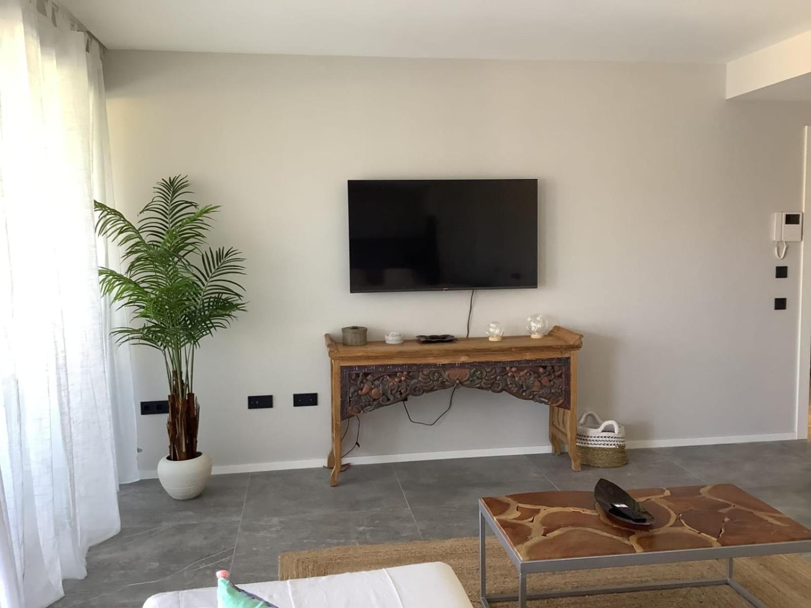White House Ibiza Aparthotel Nuestra Senora de Jesus ภายนอก รูปภาพ
